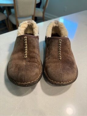 UGG Australia slip on moccasin type shoes. Rubber bottoms. Size 6 Brown